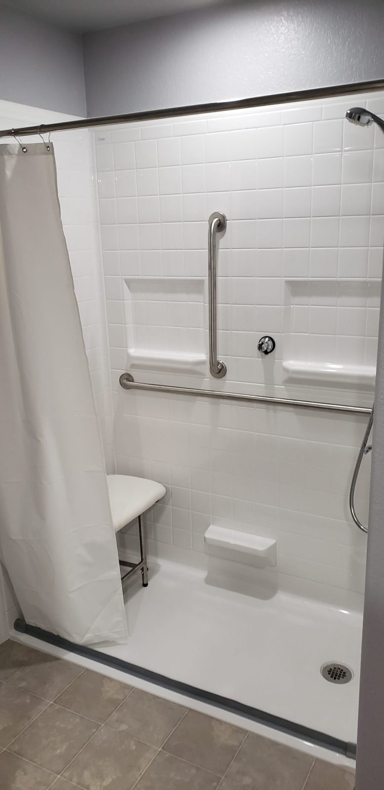 custom handicap showers image